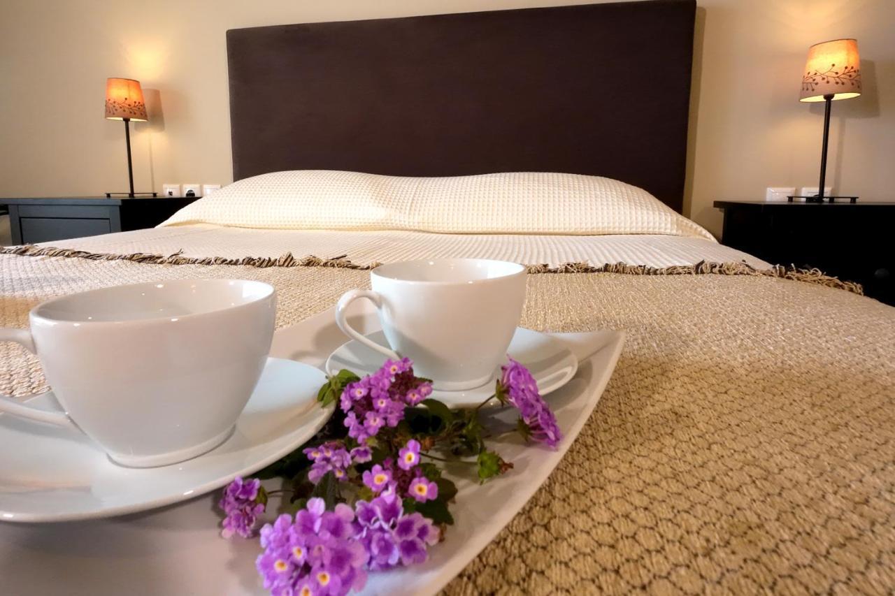 Ελιάδες - Eliades Apartments Karystos  Buitenkant foto