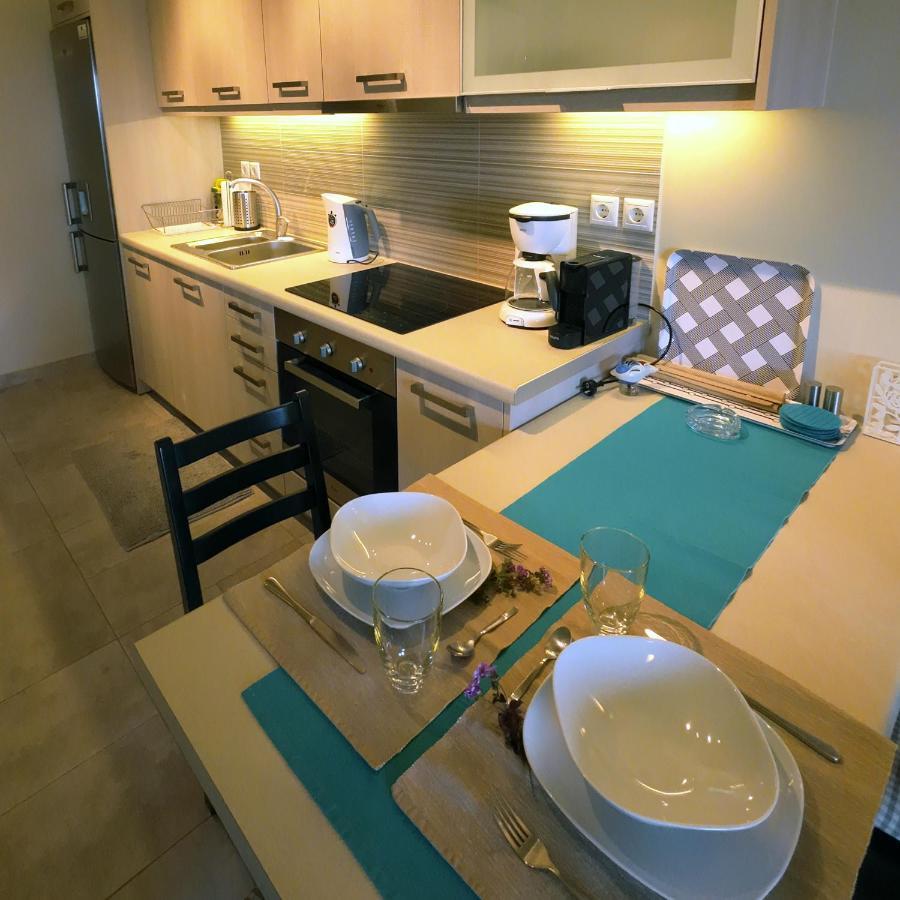 Ελιάδες - Eliades Apartments Karystos  Buitenkant foto