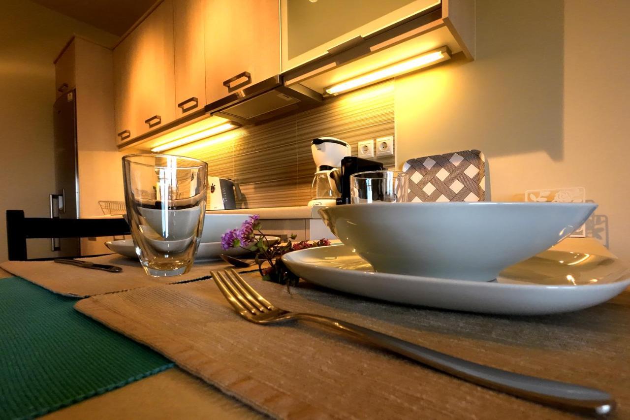 Ελιάδες - Eliades Apartments Karystos  Buitenkant foto