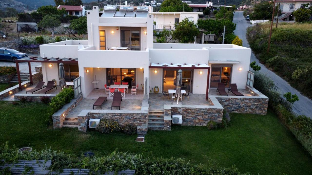 Ελιάδες - Eliades Apartments Karystos  Buitenkant foto