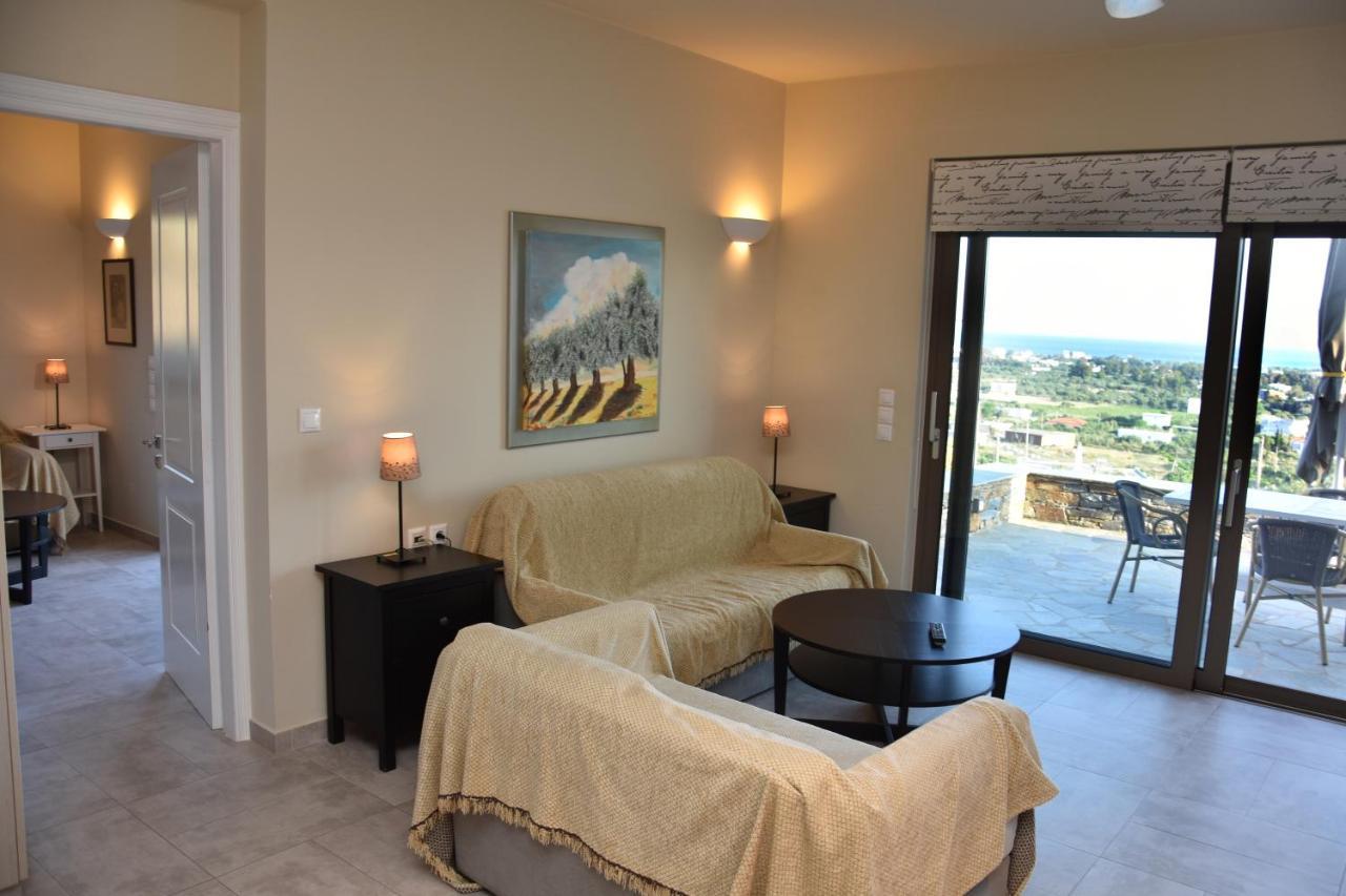 Ελιάδες - Eliades Apartments Karystos  Buitenkant foto