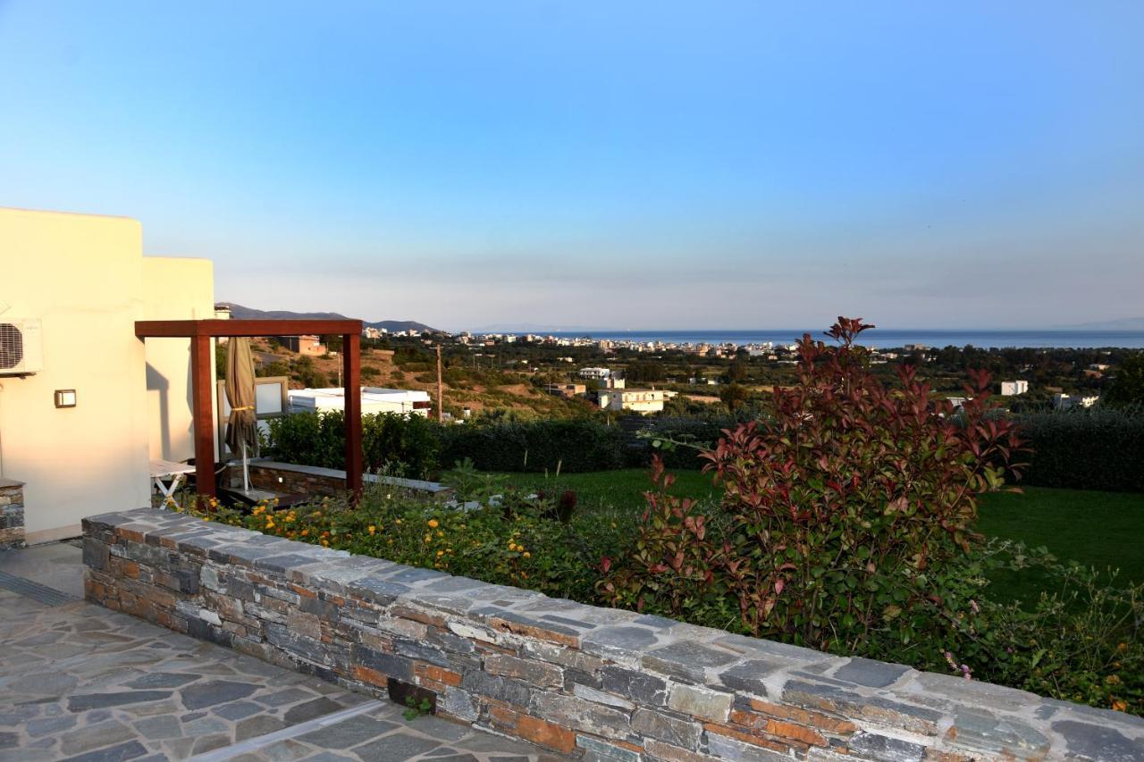 Ελιάδες - Eliades Apartments Karystos  Buitenkant foto